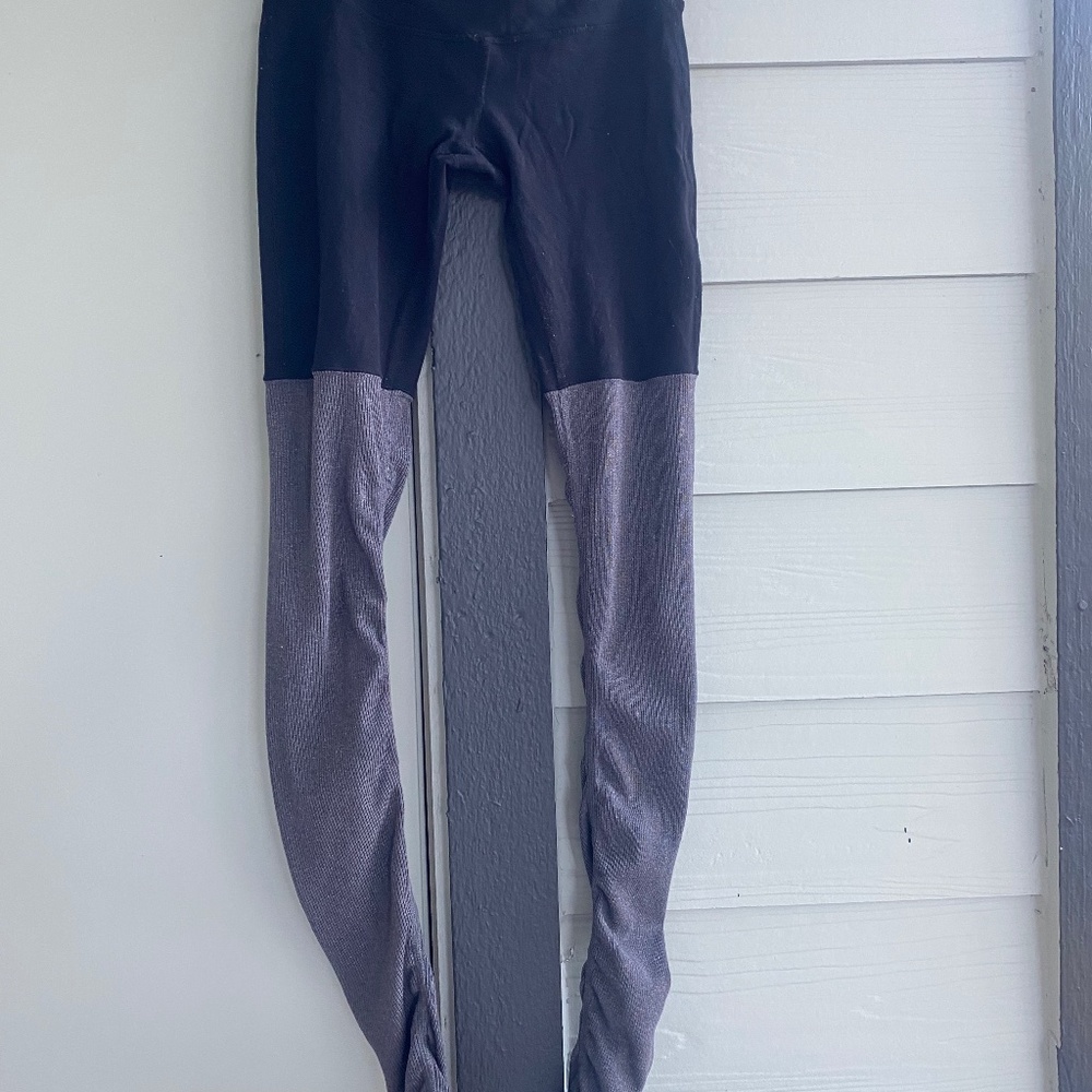 Alo goddess leggings size medium